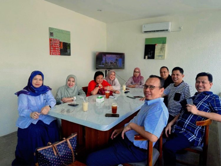 Pererat Silaturahmi Pasca Lebaran, Alumni Smansa Maros 92 Kumpul Bareng di After Taste Cafe