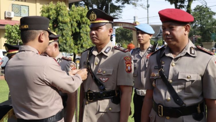 Kapolres Maros Pimpin Sertijab Sejumlah Pejabat Utama, Ini Daftar Rotasinya
