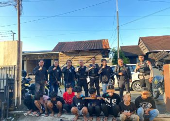 Resahkan Warga Maros, 10 Remaja Geng Motor Pembawa Busur Diringkus Polisi!