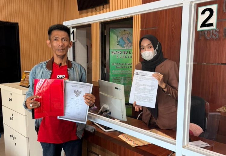 Lidik Pro Maros Resmi Laporkan Mantan Kades Nisombalia ke Kejari, Diduga ‘Endapkan’ Sertifikat Prona dan Pungli