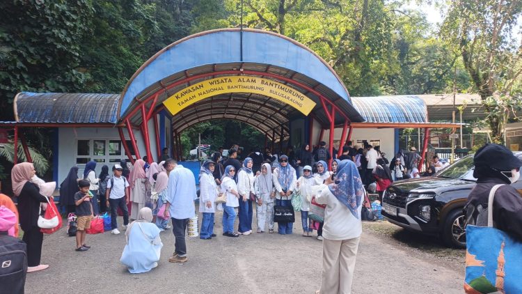 KWA Bantimurung Dibanjiri Wisatawan, Pengunjung Tembus 3.000 Lebih di Akhir pekan
