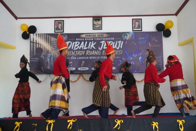 Perkuat Kreativitas dan Kebersamaan, Lapas Kelas II B Kabupaten Maros Sulsel, Gelar Pentas Seni Warga Binaan