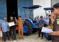 Dinas Pertanian Maros Serahkan Bantuan Traktor Roda 4, Didampingi Kejaksaan Negeri