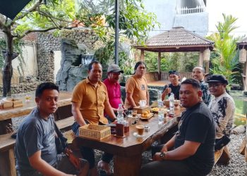 Bangun Komunikasi Objektif, Kasat Narkoba Polres Bulukumba Ajak Awak Media Diskusi Santai
