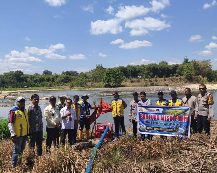 Aksi Cepat “Cari–Temukan–Eksekusi”, BBWS Pompengan Jeneberang Bersama Tim Gabungan Selamatkan 25 Hektar Sawah Terdampak Kekeringan di Maros