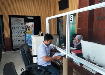 Geger Ratusan Gram Sabu Siap Edar di Rumah Kontrakan, Berkas Perkara Dua Pengedar Resmi Dilimpahkan Polres Maros ke Kejari!