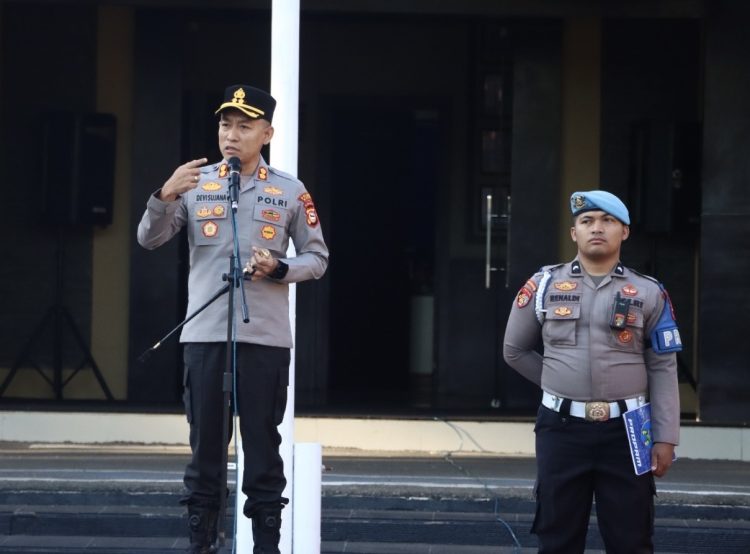 Pimpin Apel Perdana, Kapolres Maros AKBP Devi Sujana: Prestasi Tanpa Integritas Itu Nol!