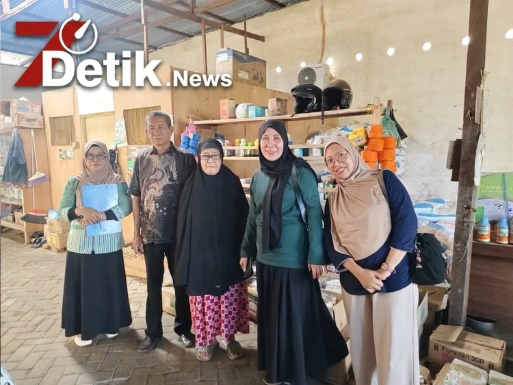 Pastikan Stok Aman dan Tepat Sasaran, Dinas Pertanian Maros Monitoring Ketat Penyaluran Pupuk Bersubsidi di 5 Kecamatan