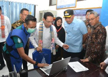 Dukung Eliminasi TBC 2030, Pemkab Maros Gelar Tracing Terintegrasi Bersama Wamenkes dan Wamendagri