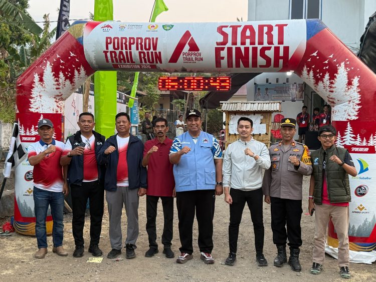 Bupati Maros Lepas Peserta Porprov Trail Run Exhibition 2026, Pacu Sportivitas di Keindahan Alam Camba