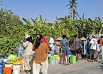 Dari Wargi Sunda untuk Warga Maros, KWSM Distribusikan Air Bersih ke Wilayah Kekeringan